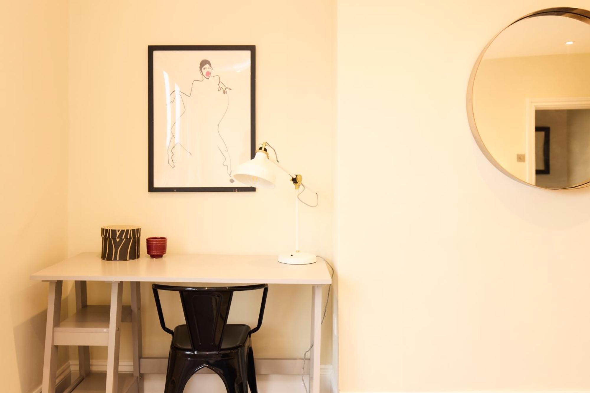 The Peckham Hideaway - Bright 3Bdr Flat Apartment London Exterior photo
